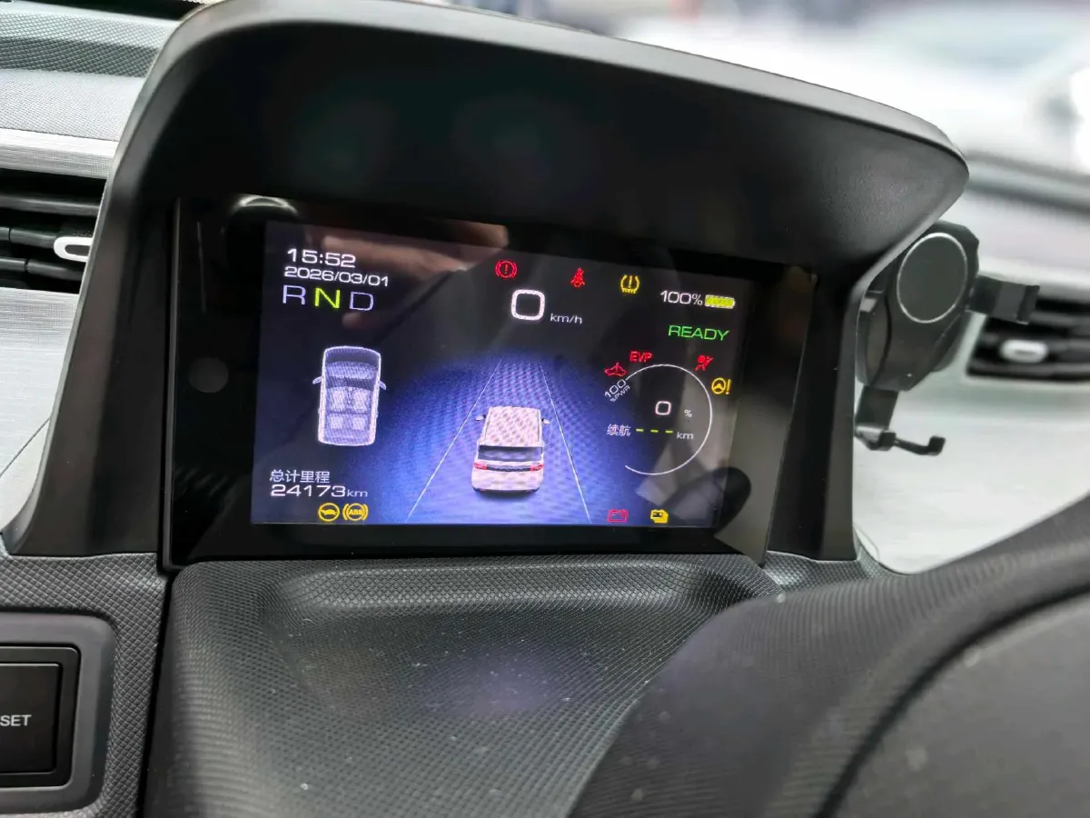 2022 WuLing HongGuang MINI EV BEV 9KWH,autocango,china used car exporter,china ev exporter,chinese used car exporter,chinese used ev exporter