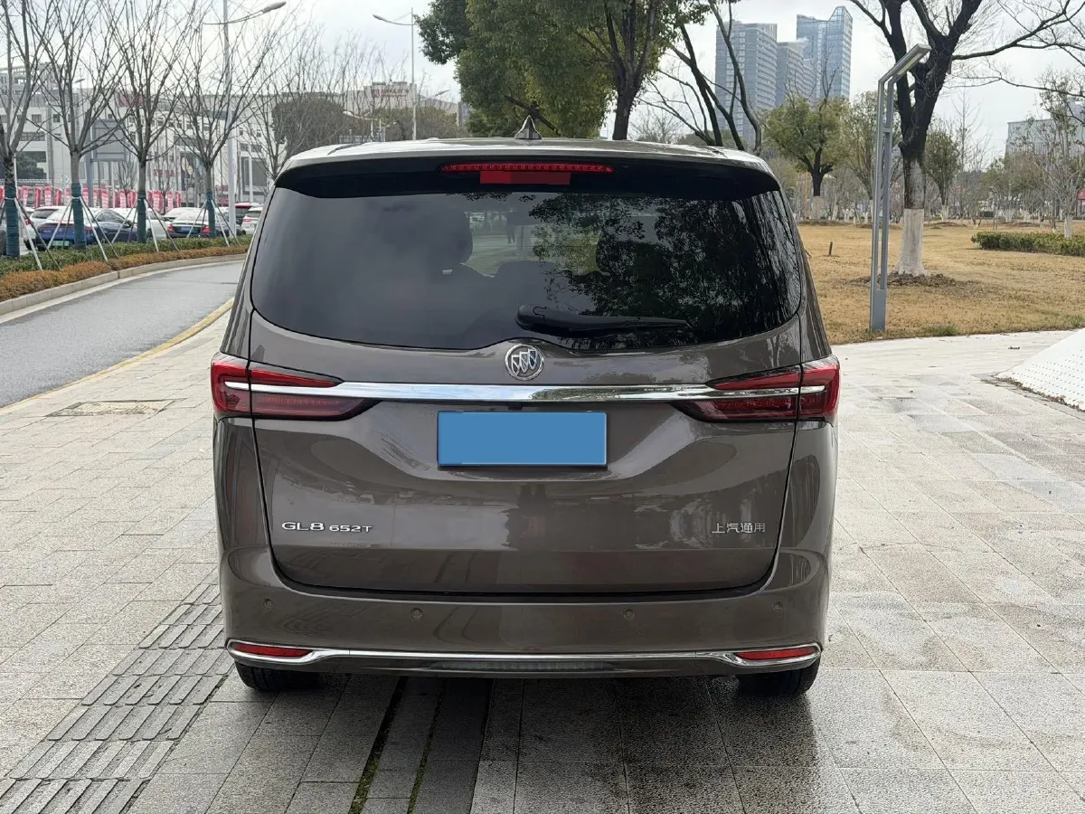 2021 Buick GL8 2.0T 237HP L4 9AT,autocango,china used car exporter,china ev exporter,chinese used car exporter,chinese used ev exporter