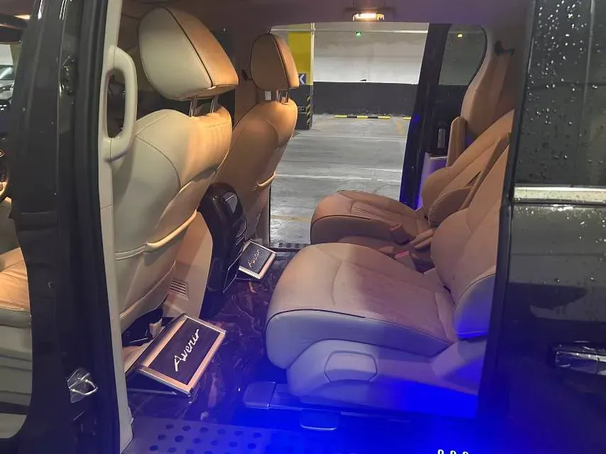 2022 Buick GL8 2.0T 237HP L4 9AT,autocango,china used car exporter,china ev exporter,chinese used car exporter,chinese used ev exporter