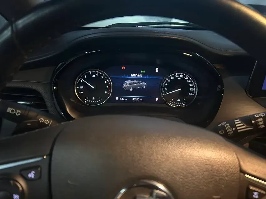 2022 Buick GL8 2.0T 237HP L4 9AT,autocango,china used car exporter,china ev exporter,chinese used car exporter,chinese used ev exporter