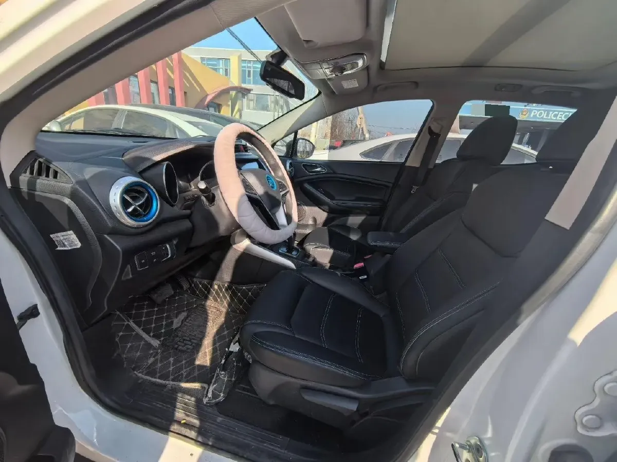 2019 BYD Yuan BEV 42KWH,autocango,china used car exporter,china ev exporter,chinese used car exporter,chinese used ev exporter