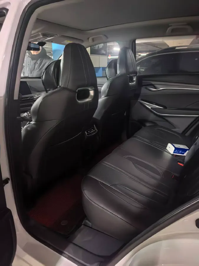 2021 ChangAn CS75 Plus 2.0T 233HP L4 8AT,autocango,china used car exporter,china ev exporter,chinese used car exporter,chinese used ev exporter