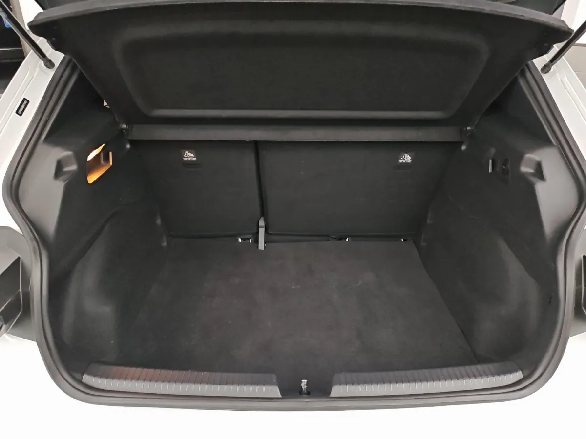 2024 Volkswagen ID.3 BEV 52.8KWH,autocango,china used car exporter,china ev exporter,chinese used car exporter,chinese used ev exporter