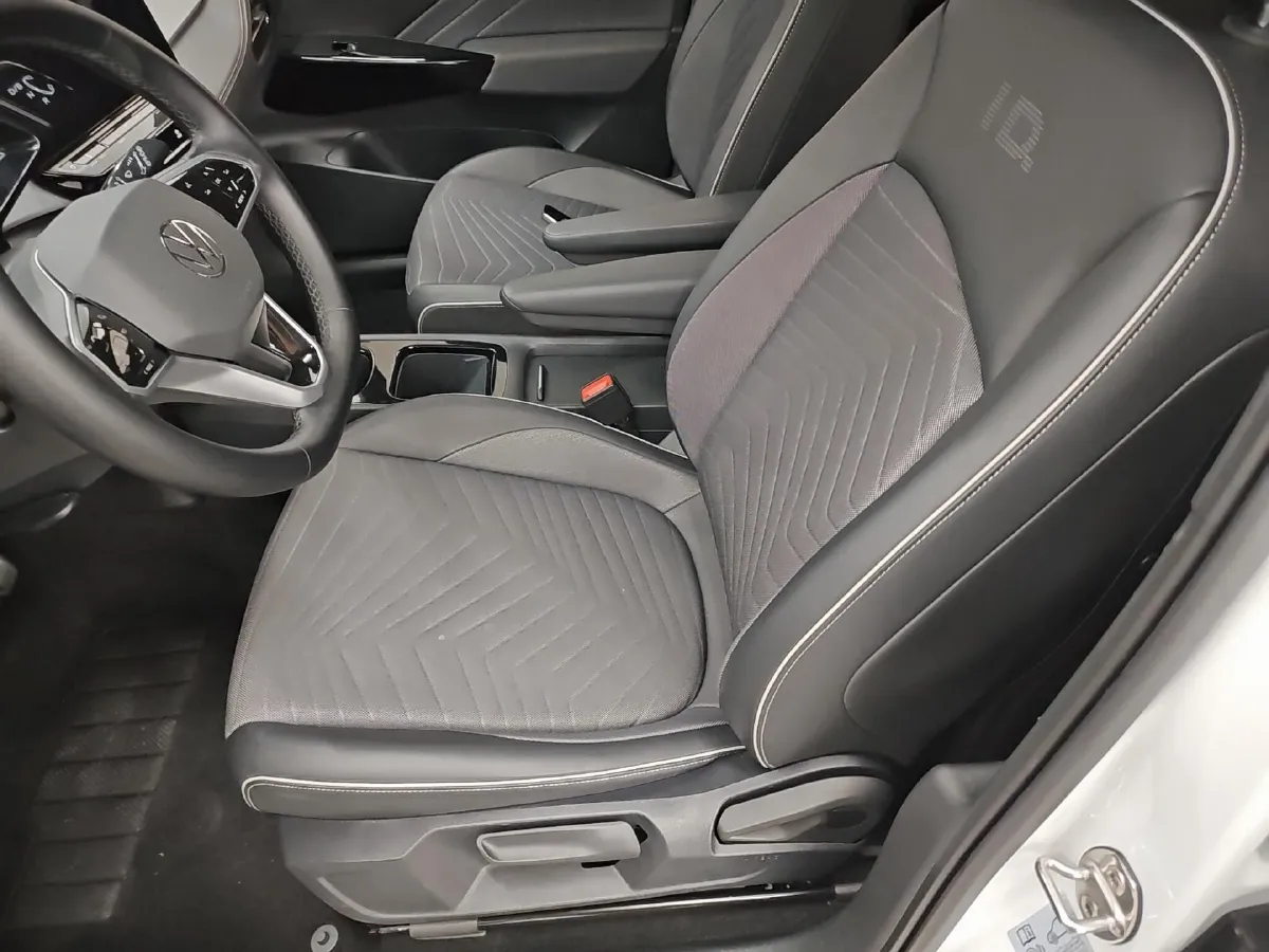 2024 Volkswagen ID.3 BEV 52.8KWH,autocango,china used car exporter,china ev exporter,chinese used car exporter,chinese used ev exporter