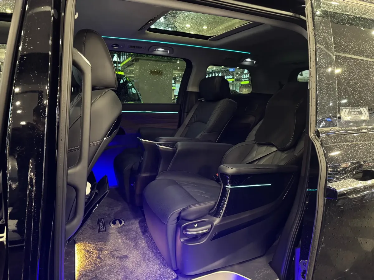 2024 GAC Trumpchi M8 2.0T 190HP L4 2DHT Hybrid,autocango,china used car exporter,china ev exporter,chinese used car exporter,chinese used ev exporter