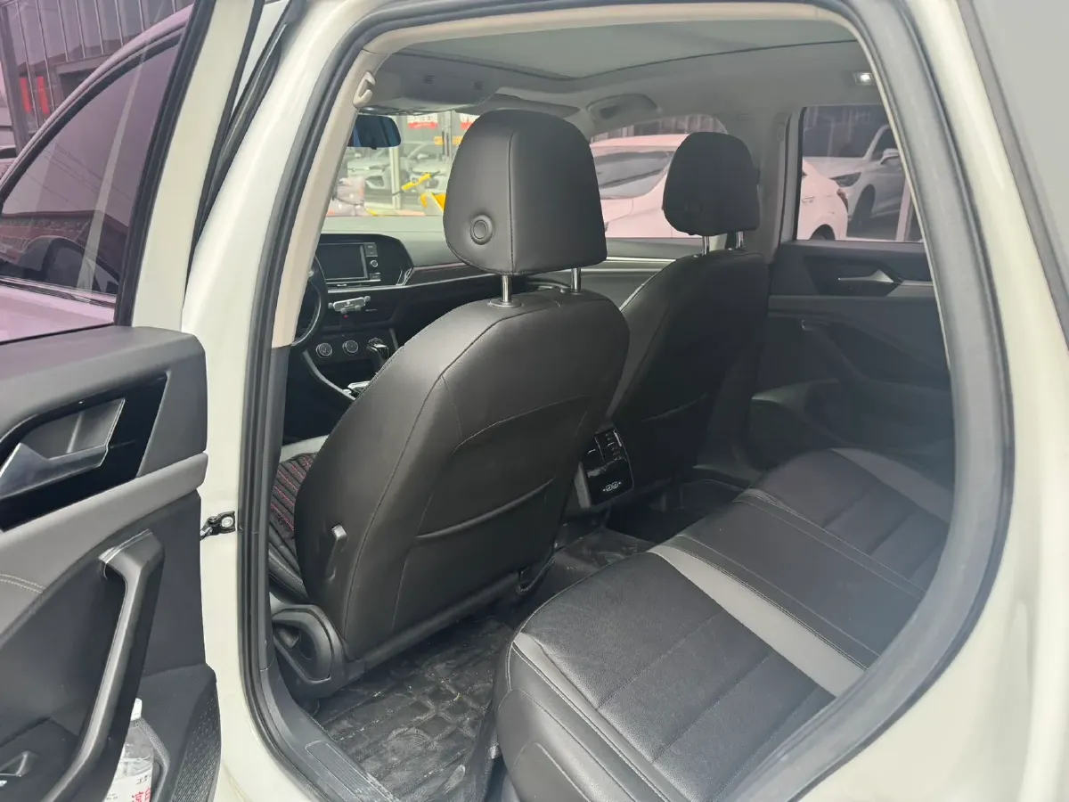 2020 Volkswagen Sagitar 1.4T 150HP L4 7DCT,autocango,china used car exporter,china ev exporter,chinese used car exporter,chinese used ev exporter