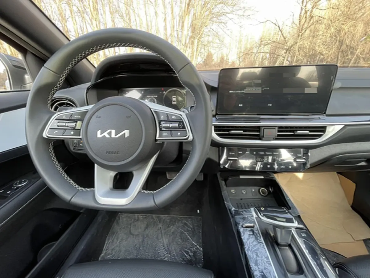 2023 Kia K3 1.4T 140HP L4 7DCT,autocango,china used car exporter,china ev exporter,chinese used car exporter,chinese used ev exporter