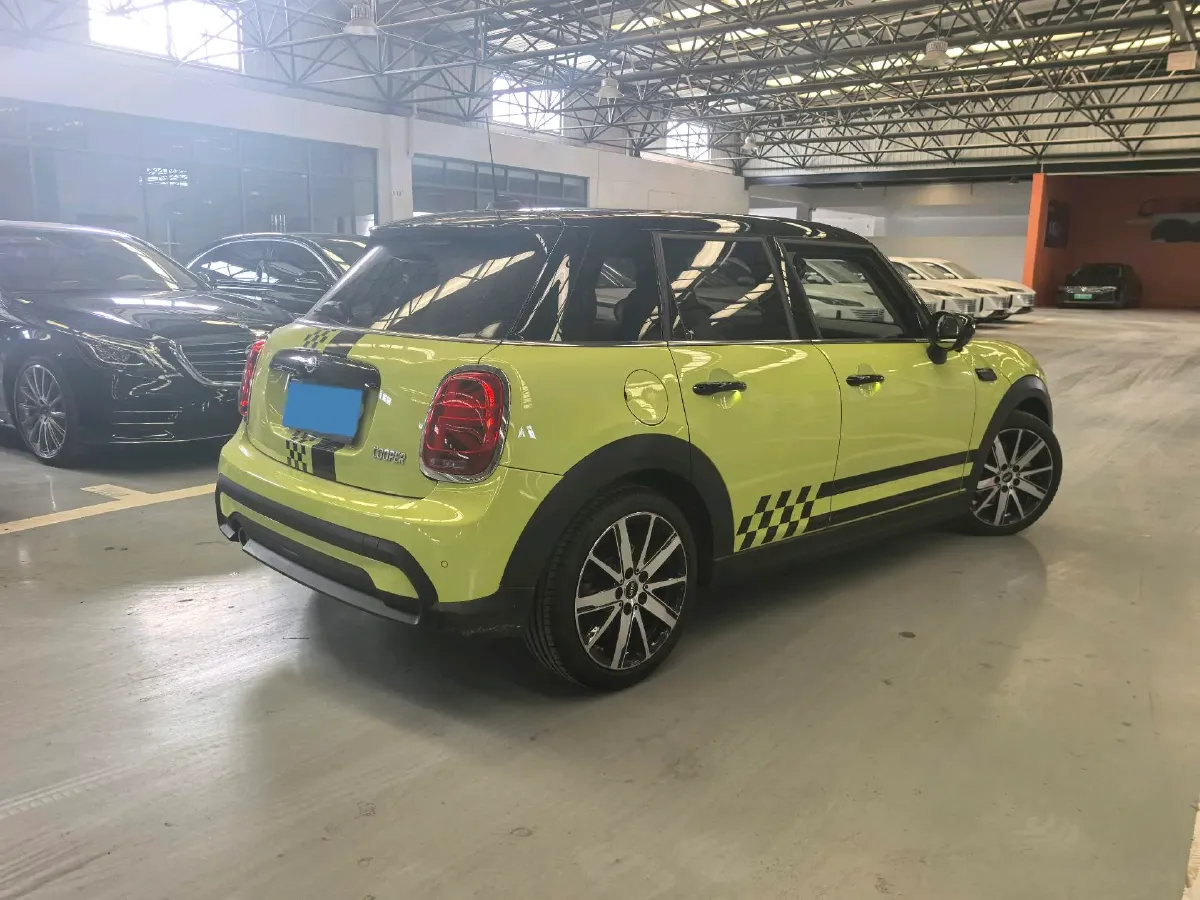 2023 MINI MINI 1.5T 136HP L3 7DCT,autocango,china used car exporter,china ev exporter,chinese used car exporter,chinese used ev exporter