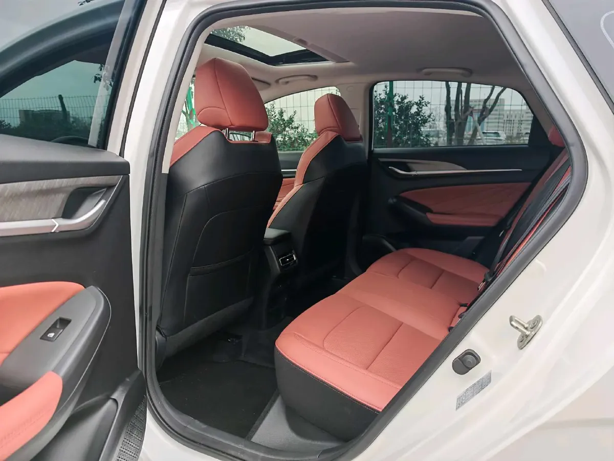 2025 ChangAn Eado 1.4T 160HP L4 7DCT,autocango,china used car exporter,china ev exporter,chinese used car exporter,chinese used ev exporter