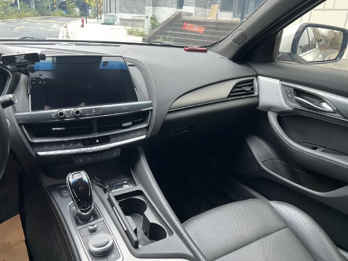 2020 Cadillac CT5 2.0T 237HP L4 10AT,autocango,china used car exporter,china ev exporter,chinese used car exporter,chinese used ev exporter