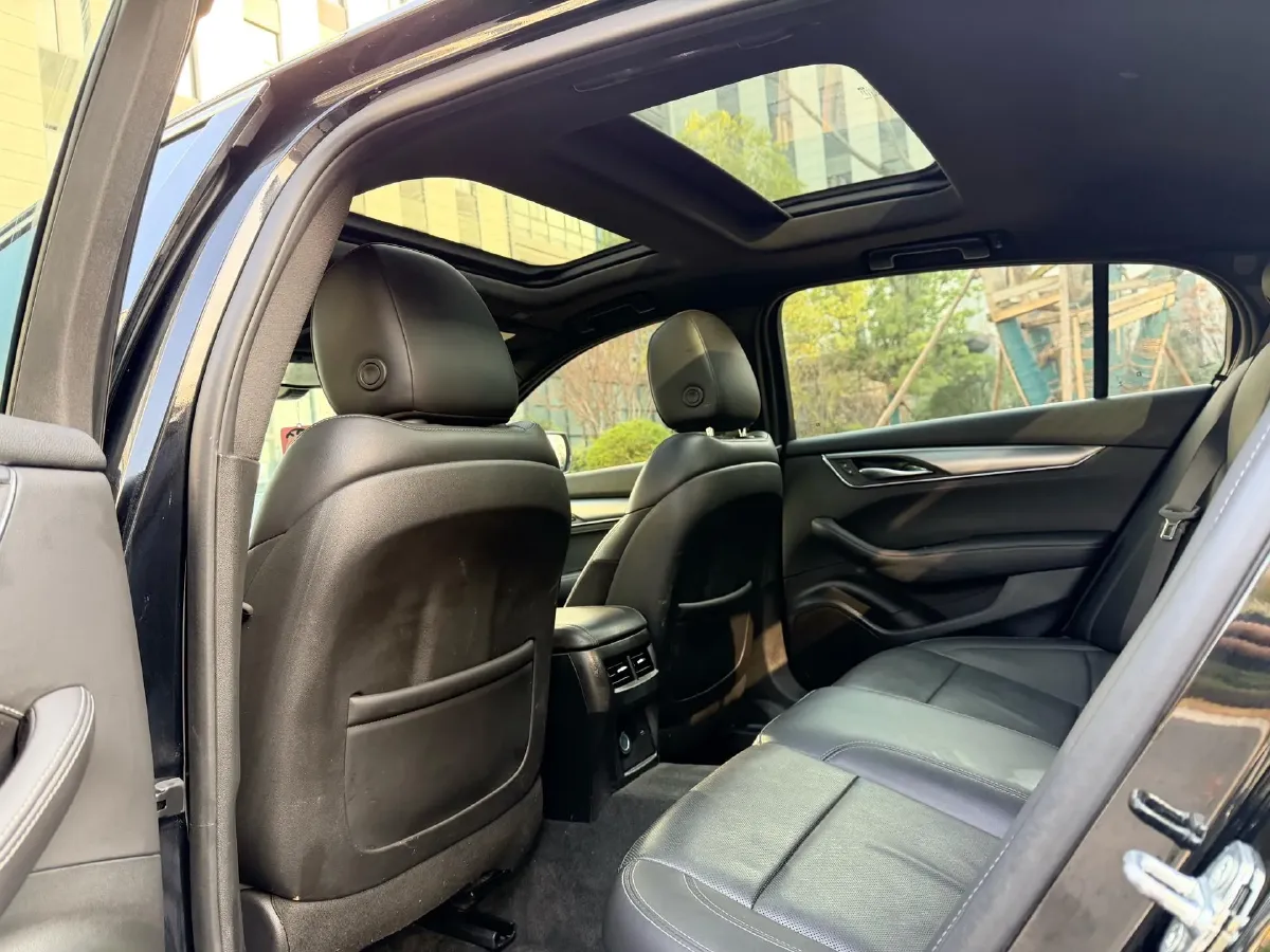 2022 Cadillac CT5 2.0T 237HP L4 10AT,autocango,china used car exporter,china ev exporter,chinese used car exporter,chinese used ev exporter