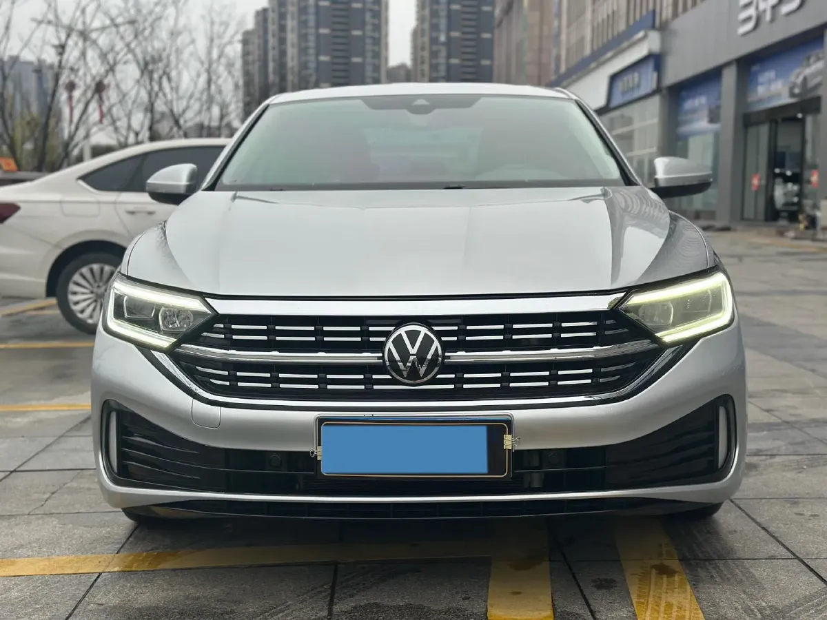 2023 Volkswagen Sagitar 1.5T 160HP L4 7DCT,autocango,china used car exporter,china ev exporter,chinese used car exporter,chinese used ev exporter