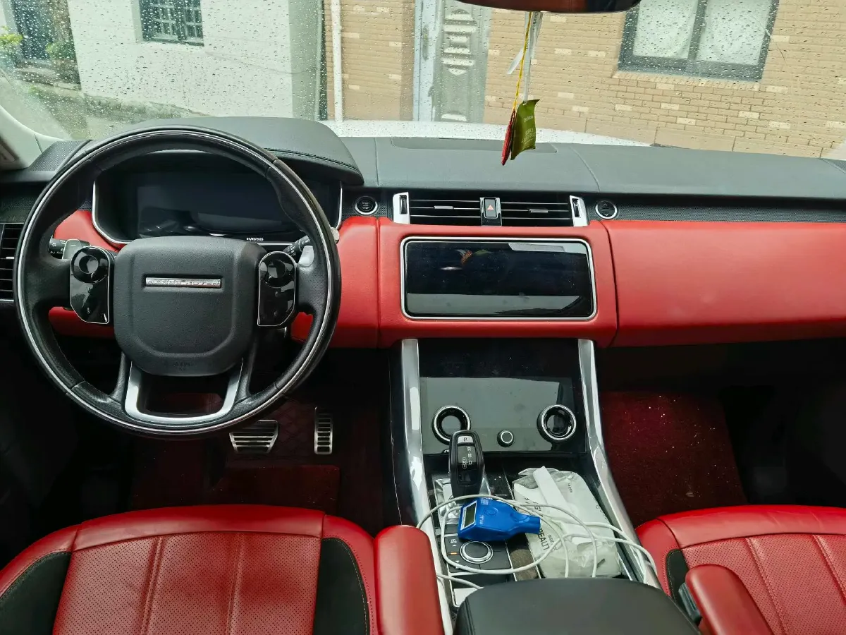 2021 Land Rover Range Rover Sport 3.0T 360HP L6 8AT,autocango,china used car exporter,china ev exporter,chinese used car exporter,chinese used ev exporter