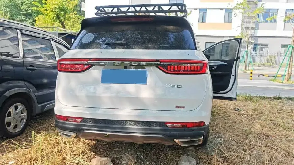 2021 Jetour X90 1.6T 197HP L4 7DCT,autocango,china used car exporter,china ev exporter,chinese used car exporter,chinese used ev exporter