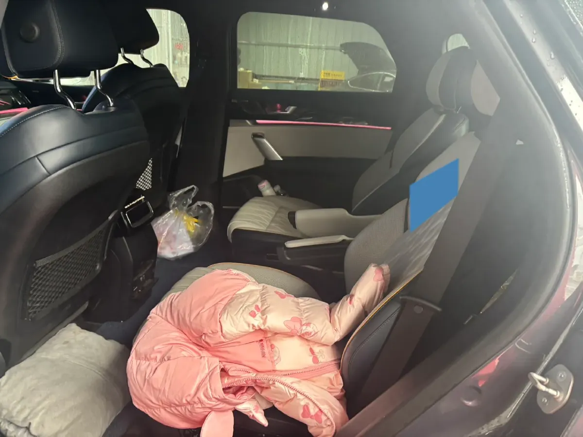 2022 Roewe iMAX8 BEV 90KWH,autocango,china used car exporter,china ev exporter,chinese used car exporter,chinese used ev exporter