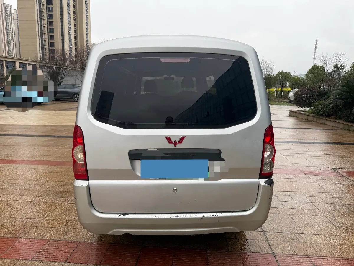2022 WuLing RongGuang Mini Truck EV BEV 41.5KWH,autocango,china used car exporter,china ev exporter,chinese used car exporter,chinese used ev exporter