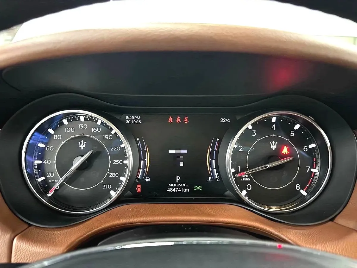 2021 Maserati Ghibli 2.0T 330HP L4 8AT,autocango,china used car exporter,china ev exporter,chinese used car exporter,chinese used ev exporter