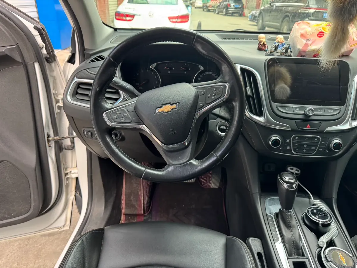 2018 Chevrolet Equinox 1.5T 180HP L4 6AT,autocango,china used car exporter,china ev exporter,chinese used car exporter,chinese used ev exporter