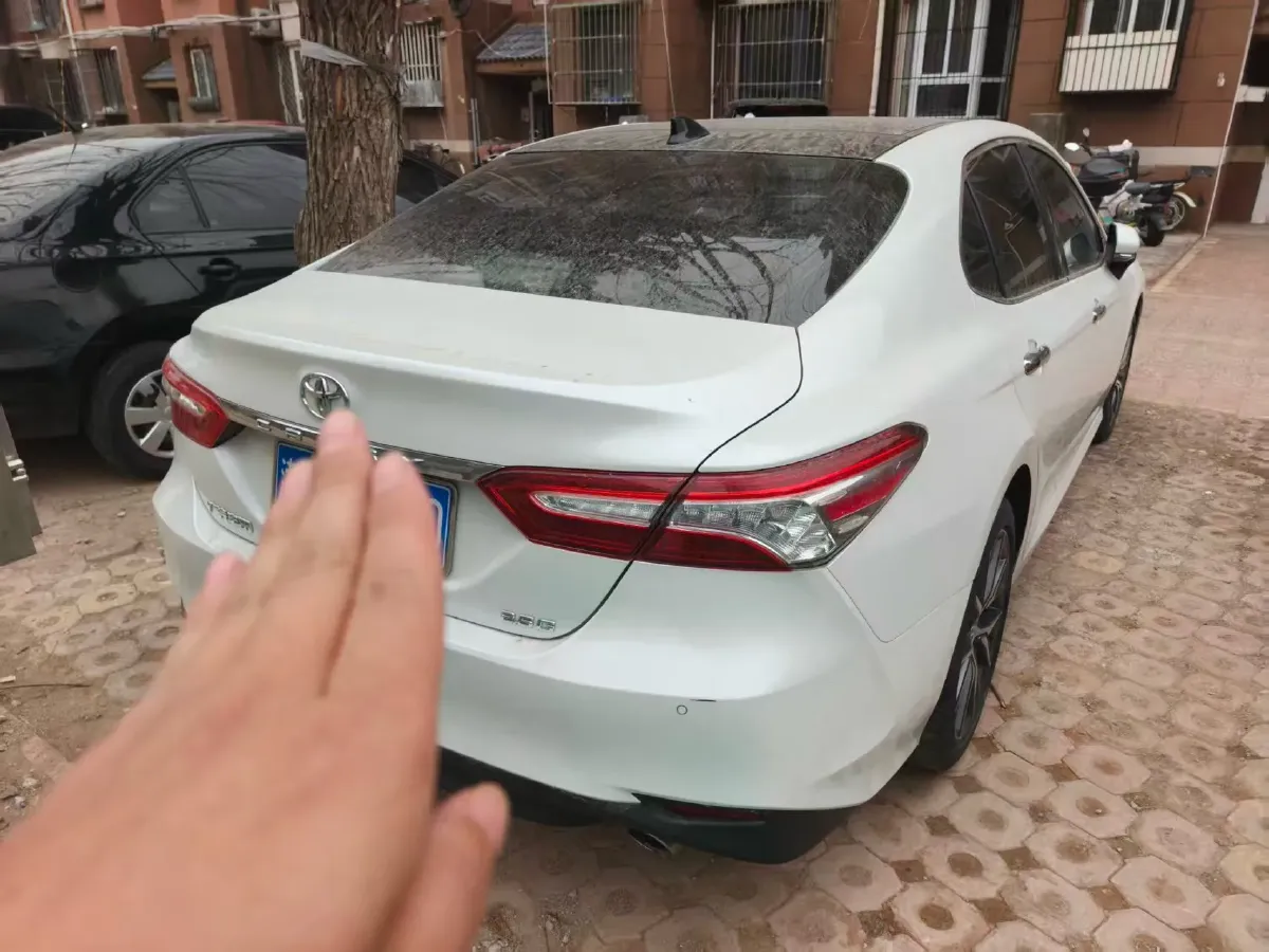 2021 Toyota Camry 2.5L 209HP L4 8AT,autocango,china used car exporter,china ev exporter,chinese used car exporter,chinese used ev exporter