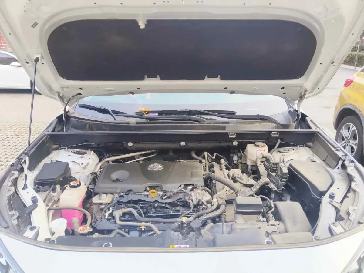 2023 Toyota RAV4 2.5L 178HP L4 E-CVT Hybrid,autocango,china used car exporter,china ev exporter,chinese used car exporter,chinese used ev exporter