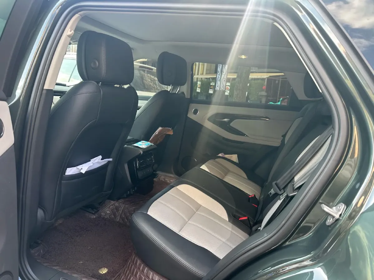 2024 Land Rover Range Rover Evoque 2.0T 249HP L4 9AT,autocango,china used car exporter,china ev exporter,chinese used car exporter,chinese used ev exporter