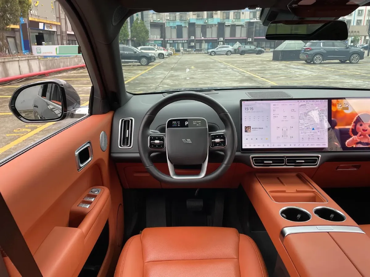 2023 Li L8 Range Extended 154HP REEV 40.9KWH,autocango,china used car exporter,china ev exporter,chinese used car exporter,chinese used ev exporter