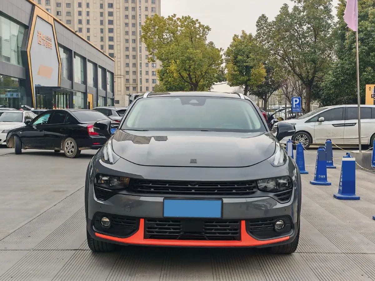 2018 Toyota C-HR 2.0L 171HP L4 CVT,autocango,china used car exporter,china ev exporter,chinese used car exporter,chinese used ev exporter