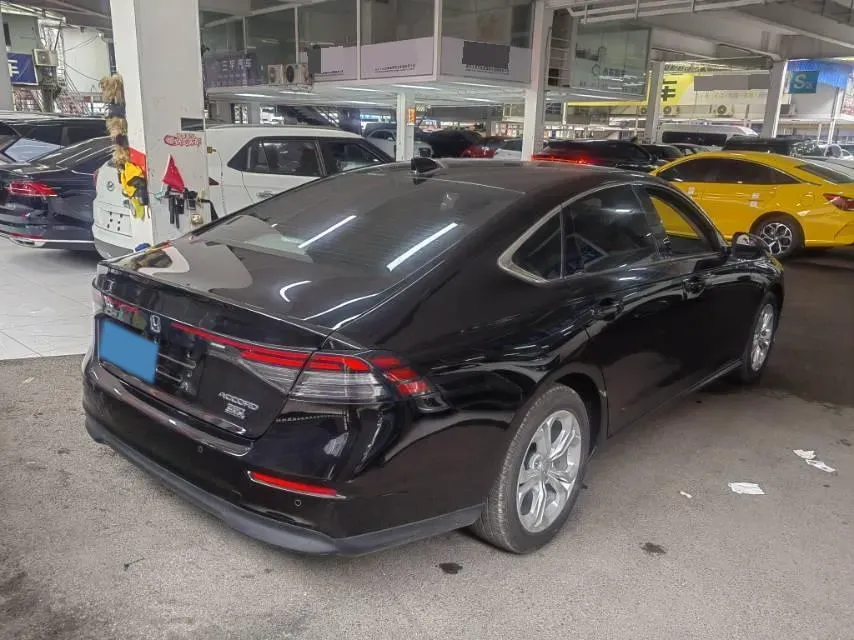 2023 Honda Accord 1.5T 192HP L4 CVT,autocango,china used car exporter,china ev exporter,chinese used car exporter,chinese used ev exporter