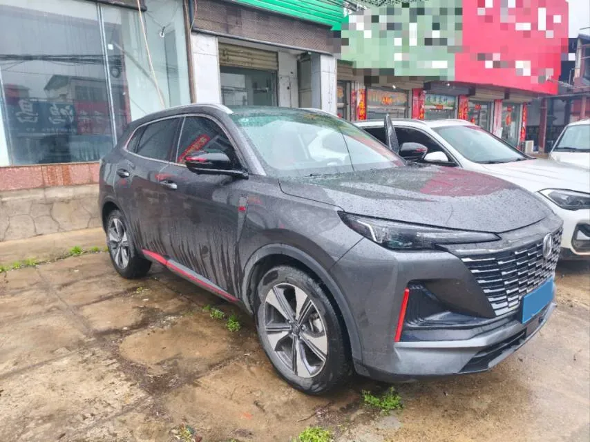 2022 ChangAn Oshan X7 Plus 1.5T 188HP L4 7DCT,autocango,china used car exporter,china ev exporter,chinese used car exporter,chinese used ev exporter