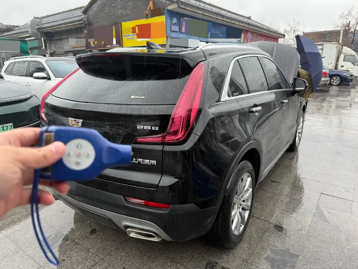 2023 Cadillac XT4 2.0T 237HP L4 9AT,autocango,china used car exporter,china ev exporter,chinese used car exporter,chinese used ev exporter