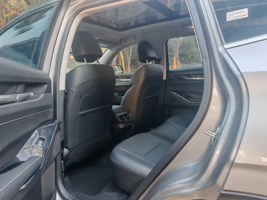 2022 Haval H6 1.5T 184HP L4 7DCT,autocango,china used car exporter,china ev exporter,chinese used car exporter,chinese used ev exporter