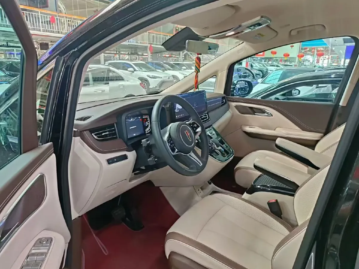 2023 HongQi HQ9 2.0T 252HP L4 8AT,autocango,china used car exporter,china ev exporter,chinese used car exporter,chinese used ev exporter