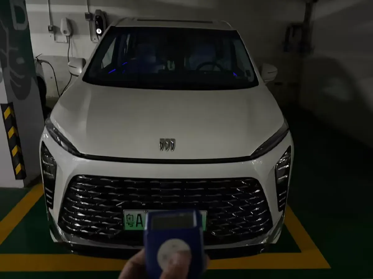 2024 Buick GL8 1.5T 180HP L4 2DHT PHEV 24.4KWH,autocango,china used car exporter,china ev exporter,chinese used car exporter,chinese used ev exporter