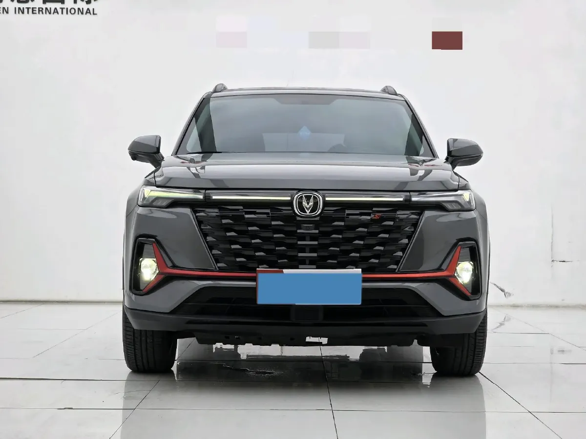 2023 ChangAn CS35 Plus 1.4T 160HP L4 7DCT,autocango,china used car exporter,china ev exporter,chinese used car exporter,chinese used ev exporter
