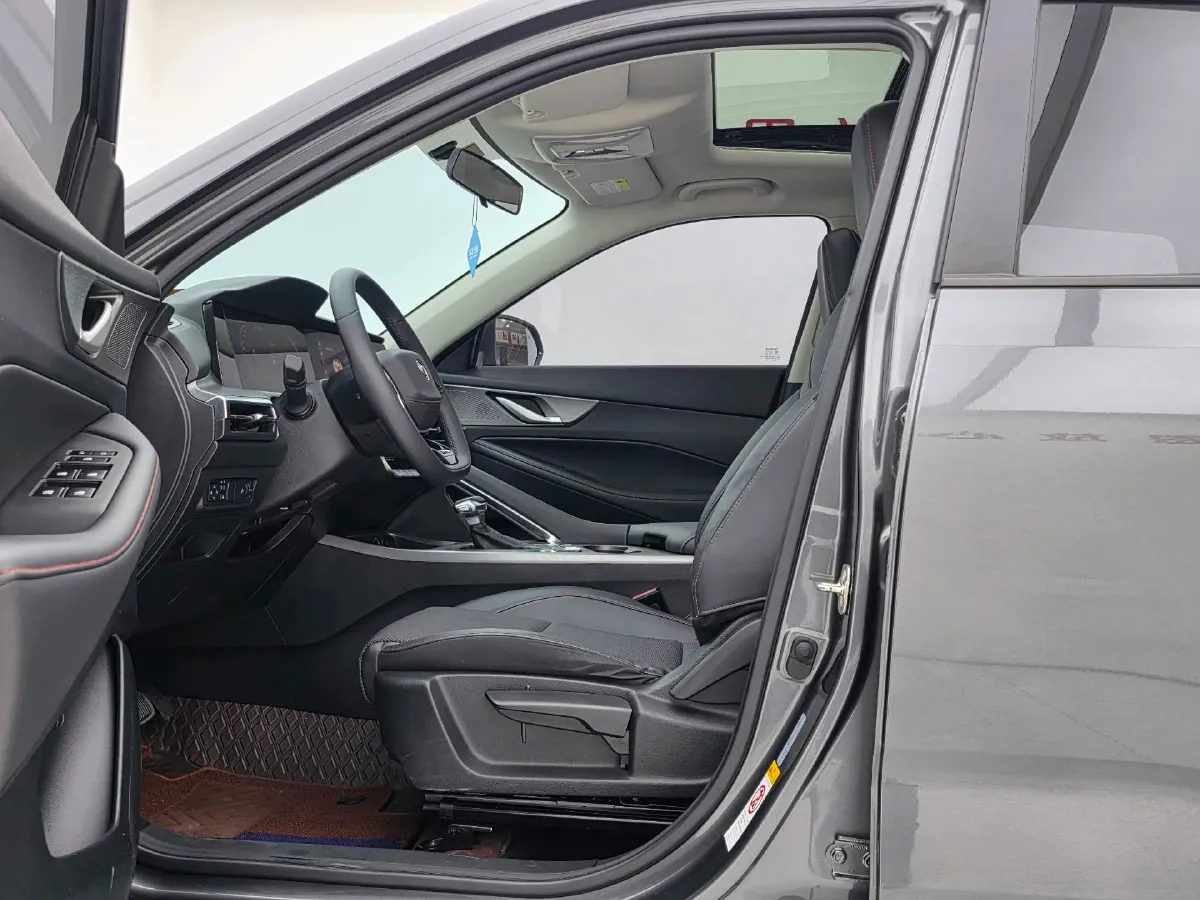 2023 ChangAn CS35 Plus 1.4T 160HP L4 7DCT,autocango,china used car exporter,china ev exporter,chinese used car exporter,chinese used ev exporter