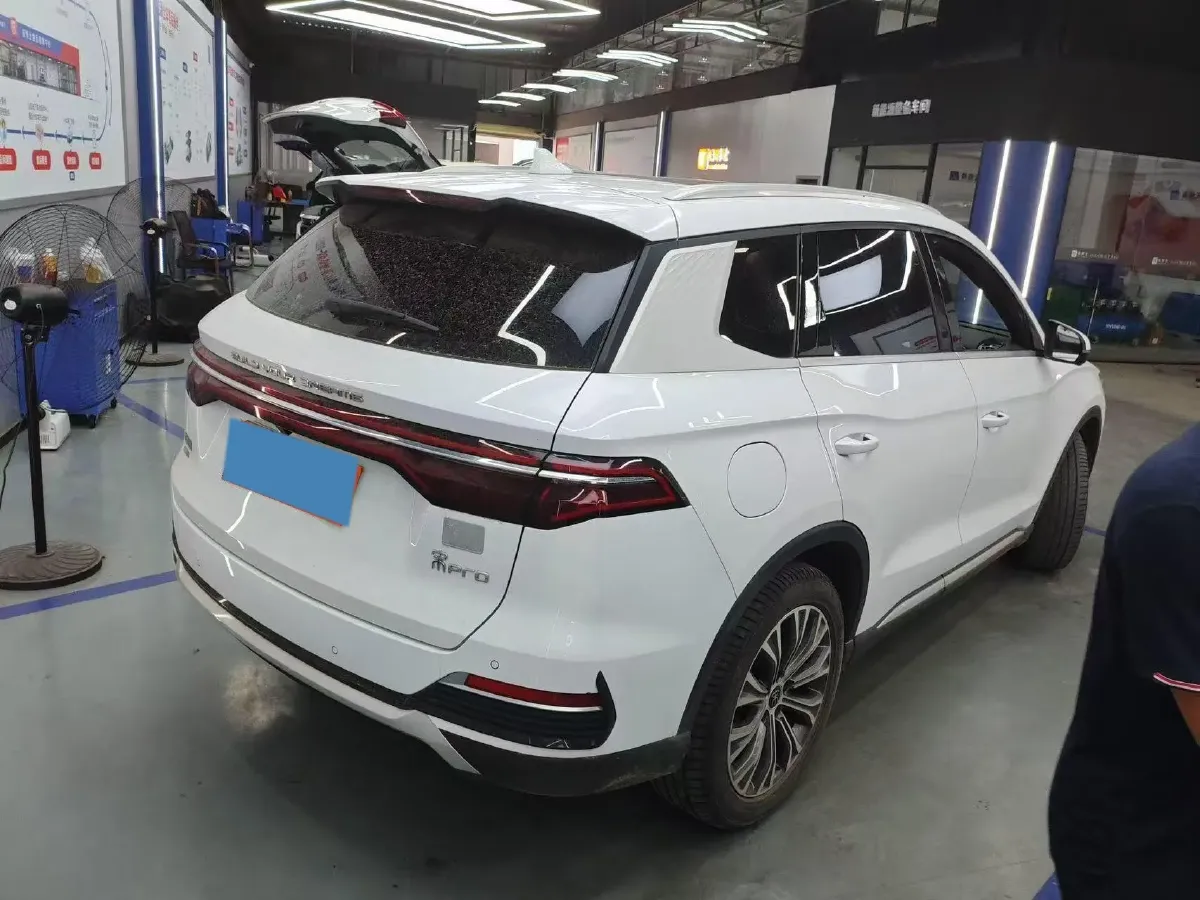 2022 Geely JiaJi 1.5T 177HP L3 7DCT PHEV 15.5KWH,autocango,china used car exporter,china ev exporter,chinese used car exporter,chinese used ev exporter