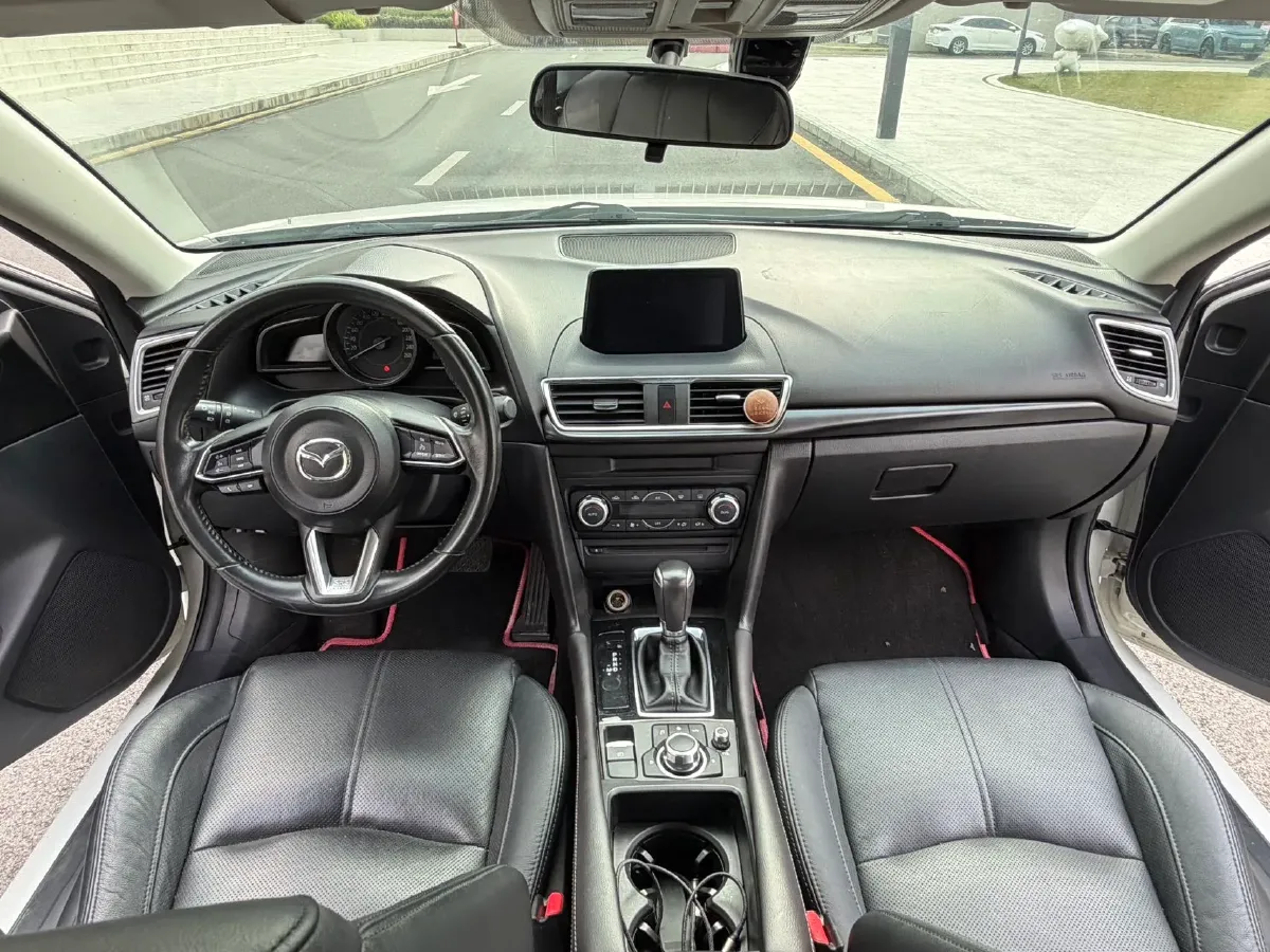 2017 Mazda 3 Axela 1.5L 117HP L4 6AT,autocango,china used car exporter,china ev exporter,chinese used car exporter,chinese used ev exporter