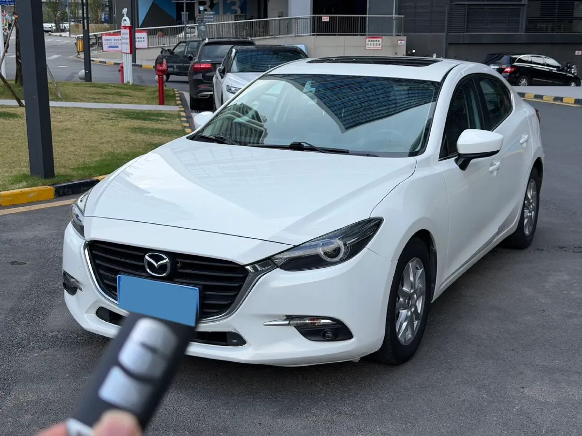 2017 Mazda 3 Axela 1.5L 117HP L4 6AT,autocango,china used car exporter,china ev exporter,chinese used car exporter,chinese used ev exporter