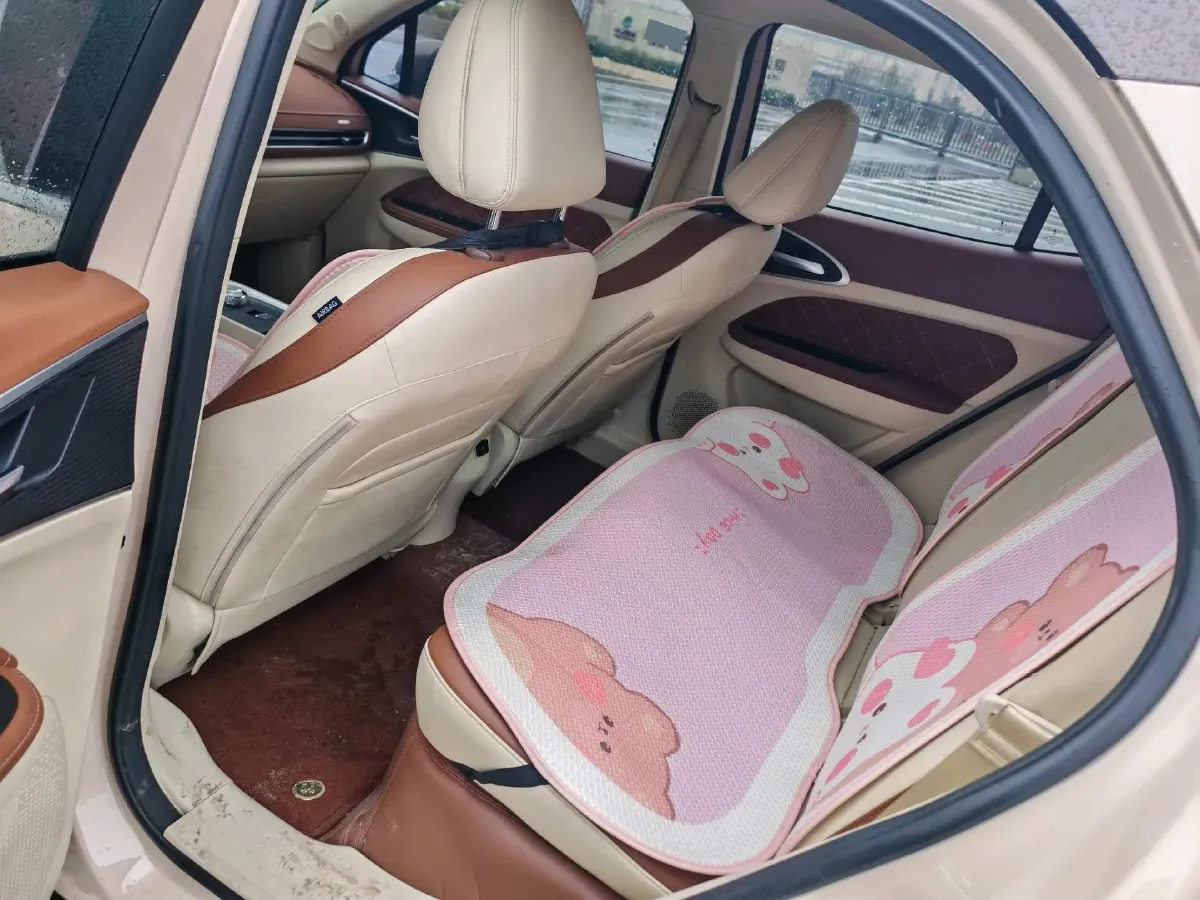 2022 Ora FunkyCat BEV 45.99KWH,autocango,china used car exporter,china ev exporter,chinese used car exporter,chinese used ev exporter