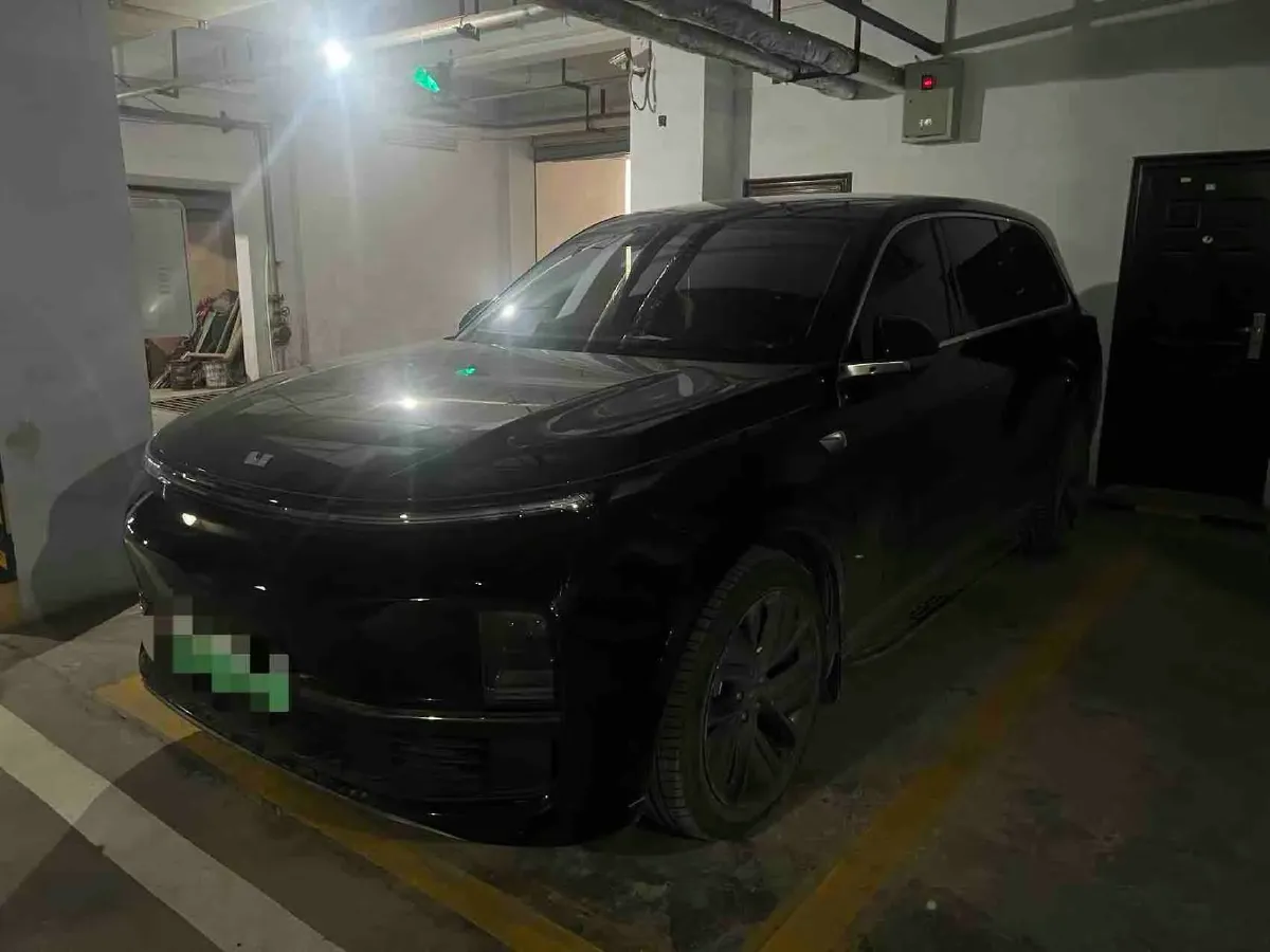 2023 Li L9 Range Extended 154HP REEV 42.6KWH,autocango,china used car exporter,china ev exporter,chinese used car exporter,chinese used ev exporter