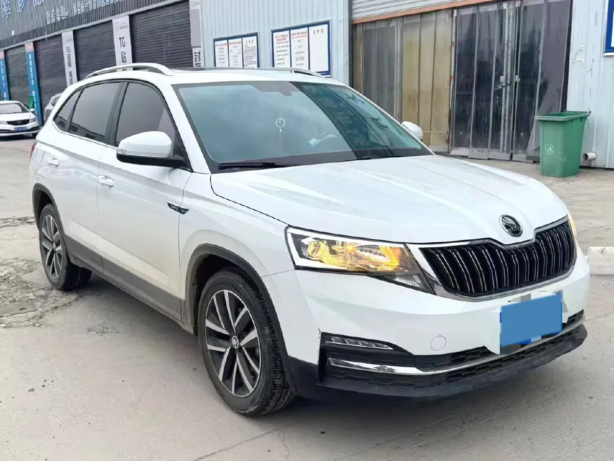 2023 Skoda Kamiq 1.5L 109HP L4 6AT,autocango,china used car exporter,china ev exporter,chinese used car exporter,chinese used ev exporter