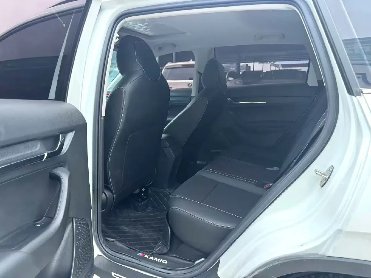 2023 Skoda Kamiq 1.5L 109HP L4 6AT,autocango,china used car exporter,china ev exporter,chinese used car exporter,chinese used ev exporter