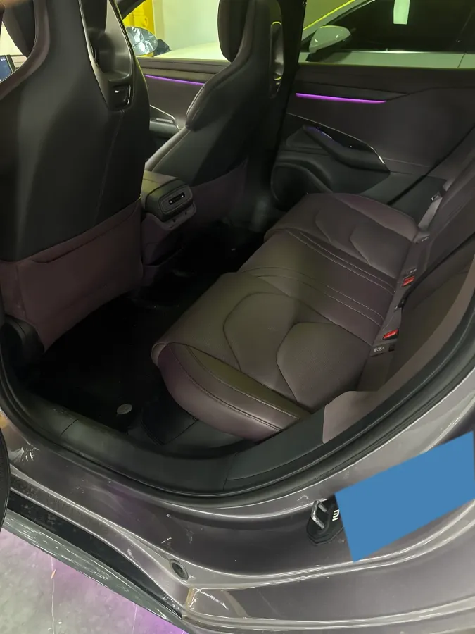 2024 MI SU7 BEV 101KWH,autocango,china used car exporter,china ev exporter,chinese used car exporter,chinese used ev exporter