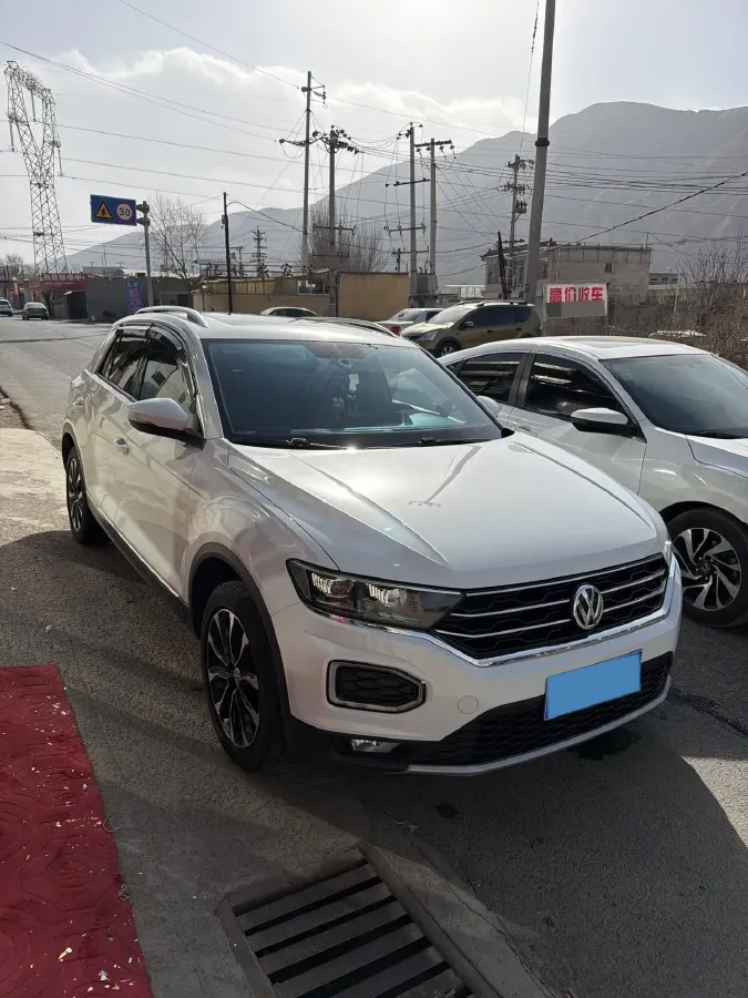 2020 Volkswagen T-Roc 1.4T 150HP L4 7DCT,autocango,china used car exporter,china ev exporter,chinese used car exporter,chinese used ev exporter
