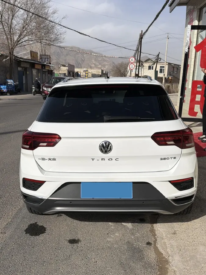 2020 Volkswagen T-Roc 1.4T 150HP L4 7DCT,autocango,china used car exporter,china ev exporter,chinese used car exporter,chinese used ev exporter