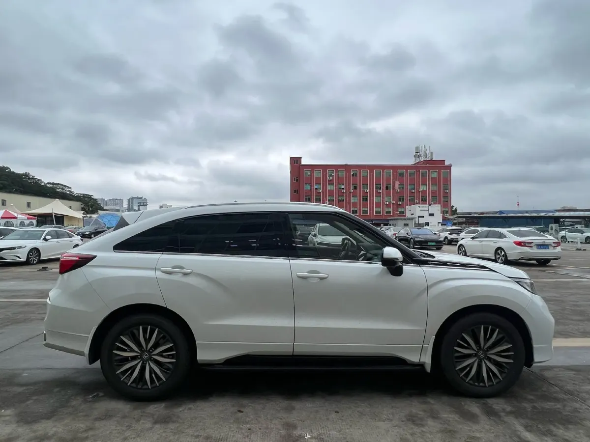 2020 Honda Avancier 2.0T 272HP L4 9AT,autocango,china used car exporter,china ev exporter,chinese used car exporter,chinese used ev exporter