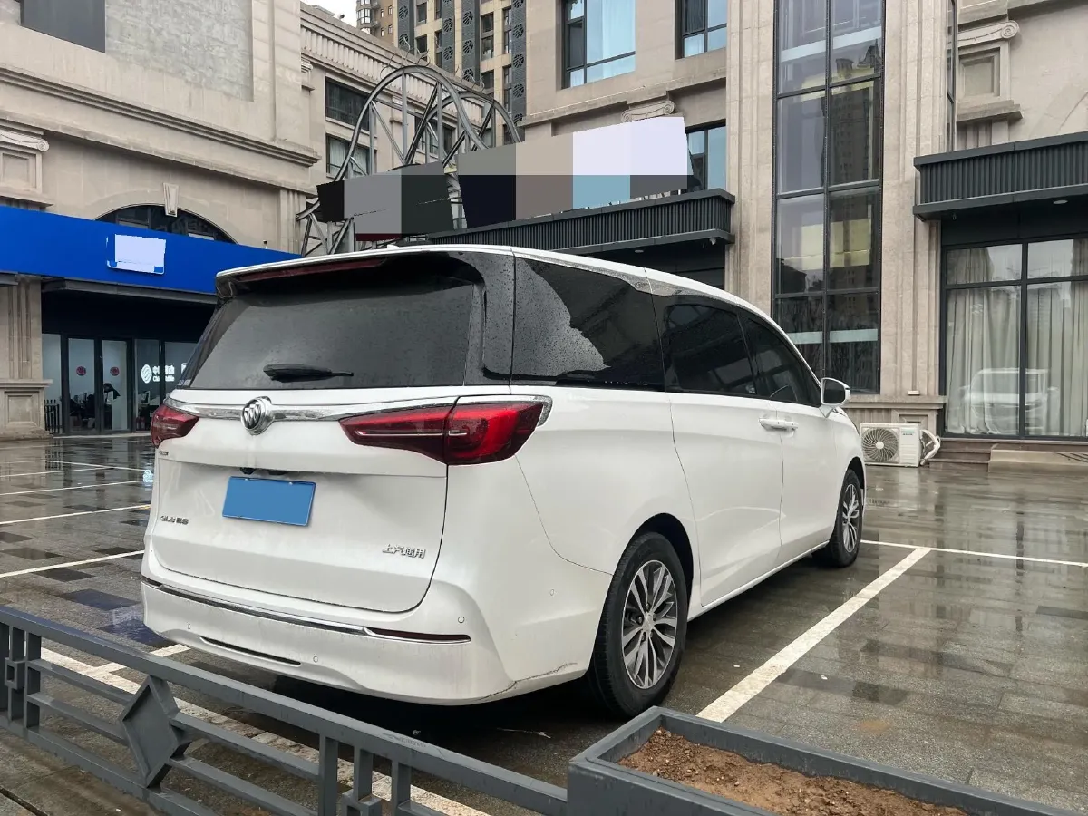 2021 Buick GL8 2.0T 237HP L4 9AT,autocango,china used car exporter,china ev exporter,chinese used car exporter,chinese used ev exporter