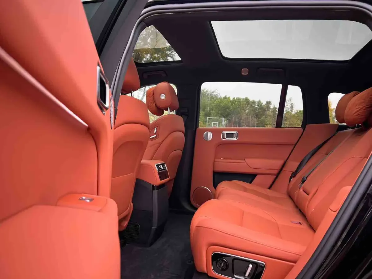 2024 Li L8 Range Extended 154HP REEV 42.8KWH,autocango,china used car exporter,china ev exporter,chinese used car exporter,chinese used ev exporter