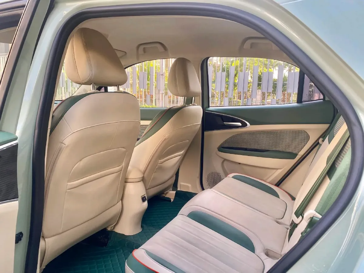 2022 ChangAn Oshan X7 Plus 1.5T 188HP L4 7DCT,autocango,china used car exporter,china ev exporter,chinese used car exporter,chinese used ev exporter