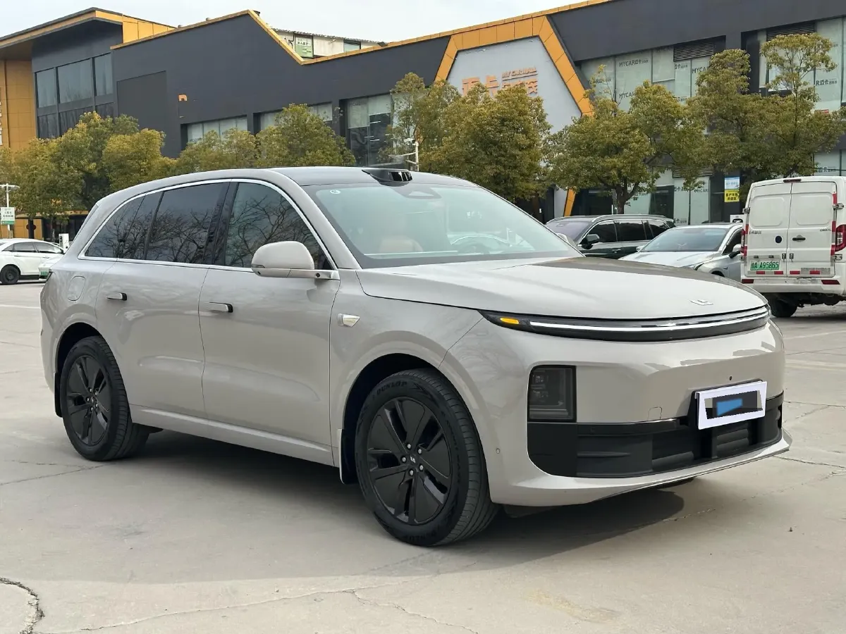 2024 Li L6 Range Extended 154HP L4 REEV 36.8KWH,autocango,china used car exporter,china ev exporter,chinese used car exporter,chinese used ev exporter
